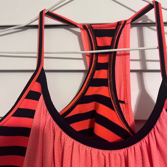 Lululemon bralette and workout top. Pink. Small - Picture 4 of 4